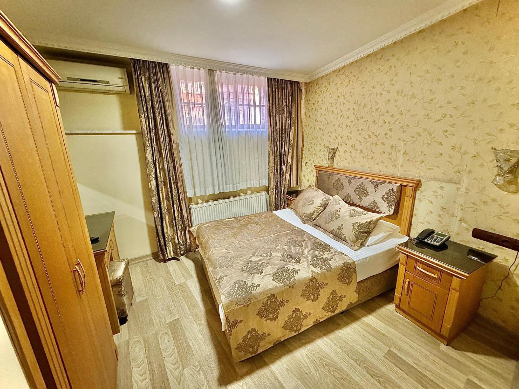 Grand Papirus Hotel Istanbul Bagian luar foto