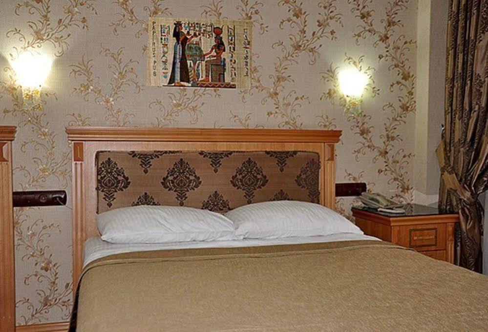 Grand Papirus Hotel Istanbul Bagian luar foto